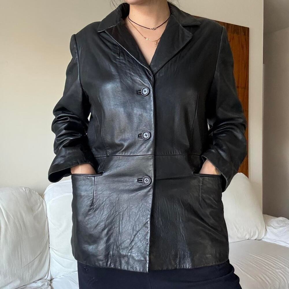 Black leather blazer with button front and pockets - Picture 3 of 4